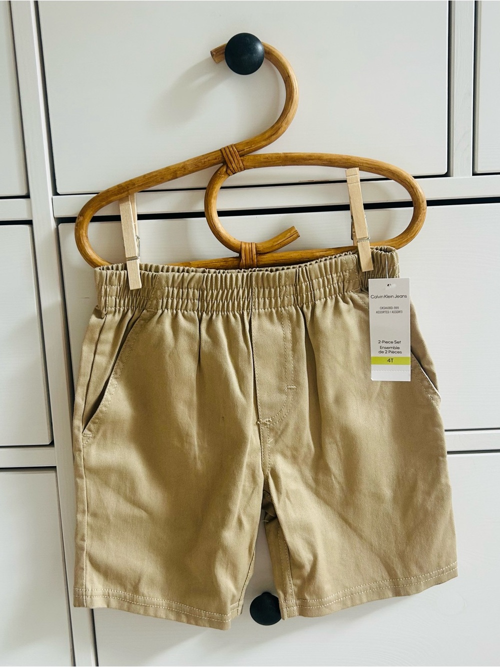 Calvin Klein Jeans Boys Tan Elastic-Waist Shorts